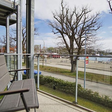 Ferienwohnung Hafenresidenz FeWo 2-3 Balkon, Meerblick, keine Haustiere Lauterbach  Exterior foto