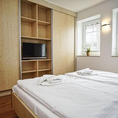 Ferienwohnung Hafenresidenz FeWo 2-3 Balkon, Meerblick, keine Haustiere Lauterbach  Exterior foto