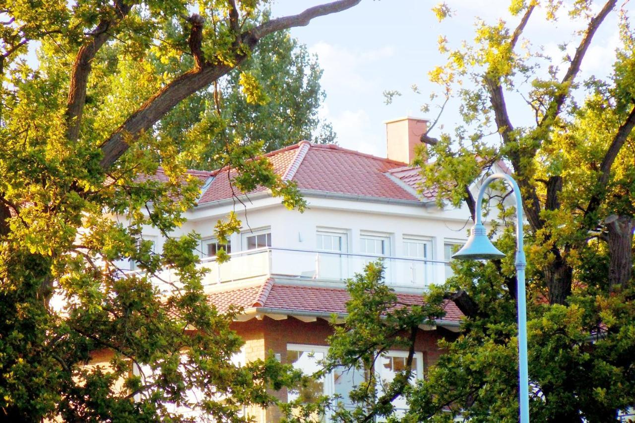 Ferienwohnung Hafenresidenz FeWo 2-3 Balkon, Meerblick, keine Haustiere Lauterbach  Exterior foto